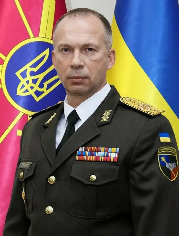 烏軍總司令瑟爾斯基親臨庫爾斯克前線，指揮烏軍與俄羅斯及北韓聯軍的激戰，極大地鼓舞了士兵的士氣。