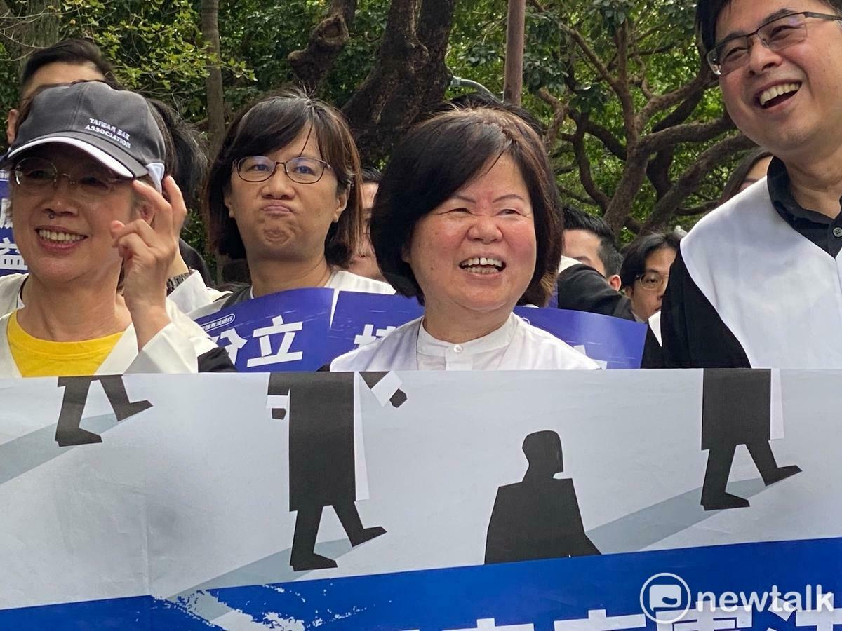 馬英九提名的大法官也表態力挺! 黃虹霞大讚沈伯洋:當市長將是市民之福
