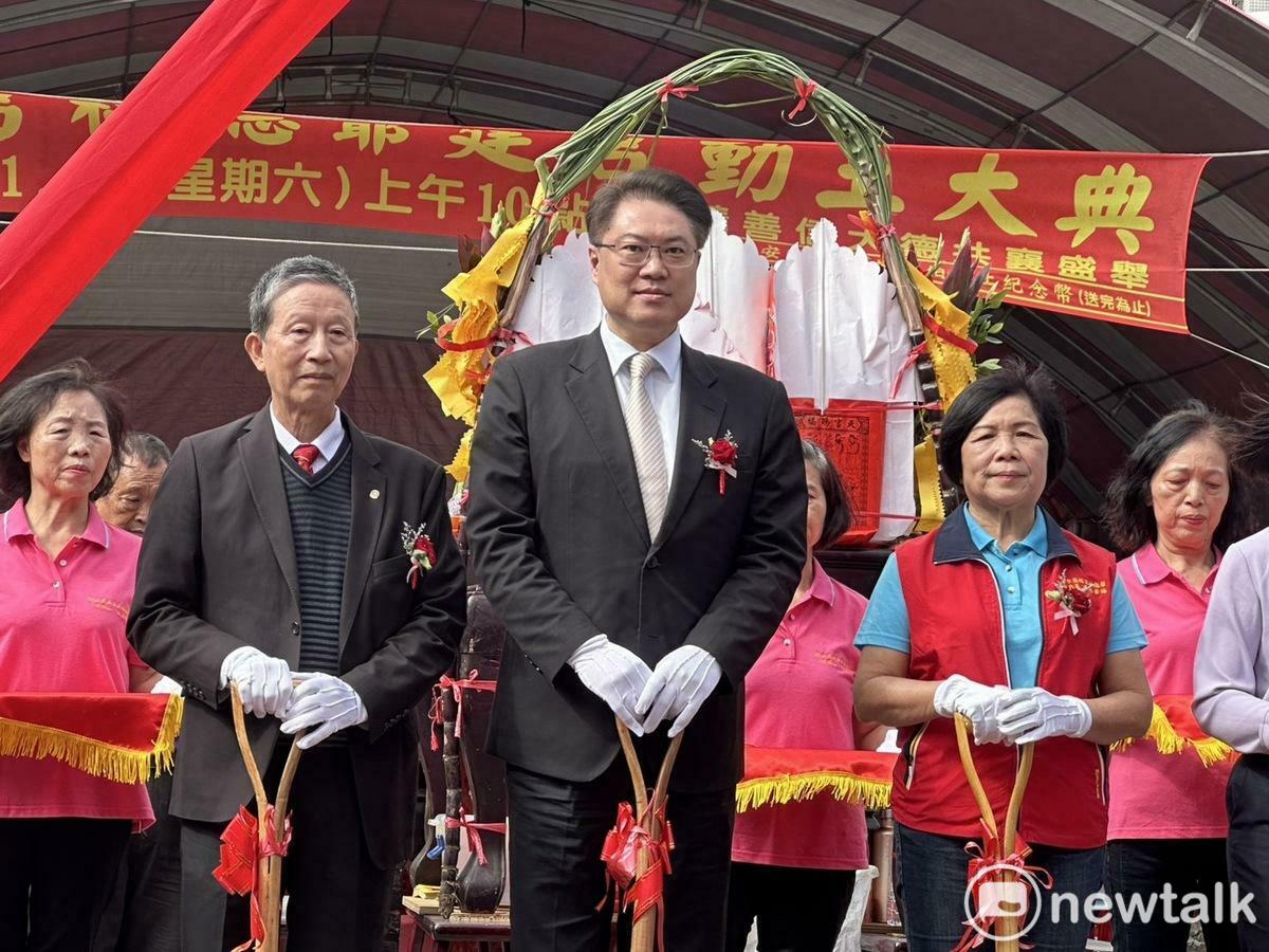  民進黨秘書長林右昌出席新北市五股區集福宮福德爺重建動土興工典禮。 圖：黃宣尹攝 