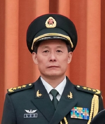  除了前陸軍政委秦樹桐外，海軍政委袁華智以及武警司令員王春寧等三人也沒有出席晉升儀式。 圖 : 翻攝自抖音百科 
