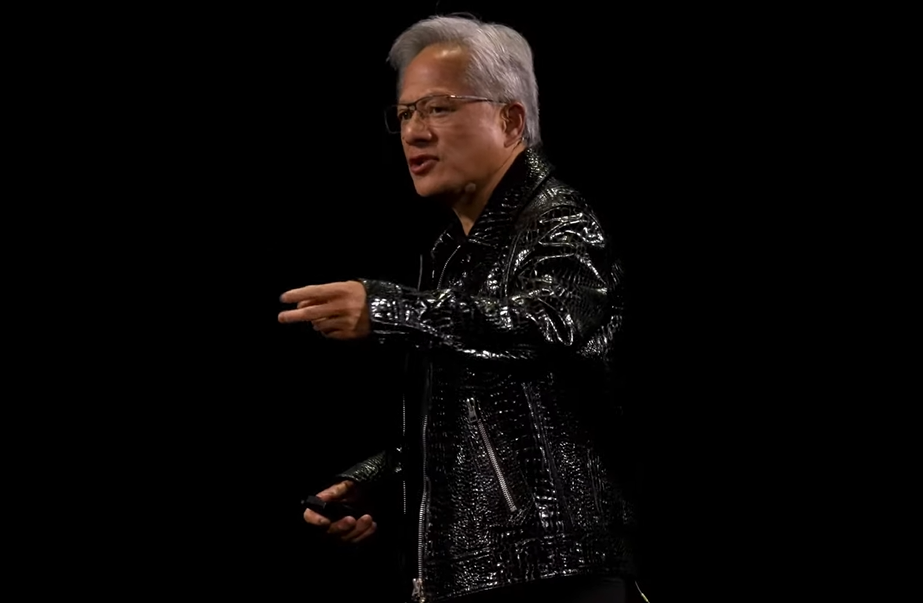  輝達創辦人兼執行長黃仁勳（Jensen Huang）。 圖：翻攝自NVIDIA 直播畫面 