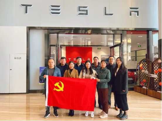 共產黨分支小組在特斯拉上海工廠成立。