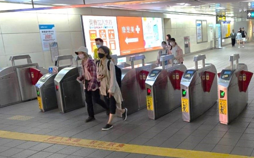 iPhone更新後有望新增「悠遊卡」搭車功能？悠遊卡公司：積極討論中