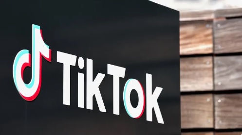  隨著 TikTok 在美國的「不賣就禁」法令，該平台的未來命運充滿不確定性。 圖：翻攝自 騰訊科技 