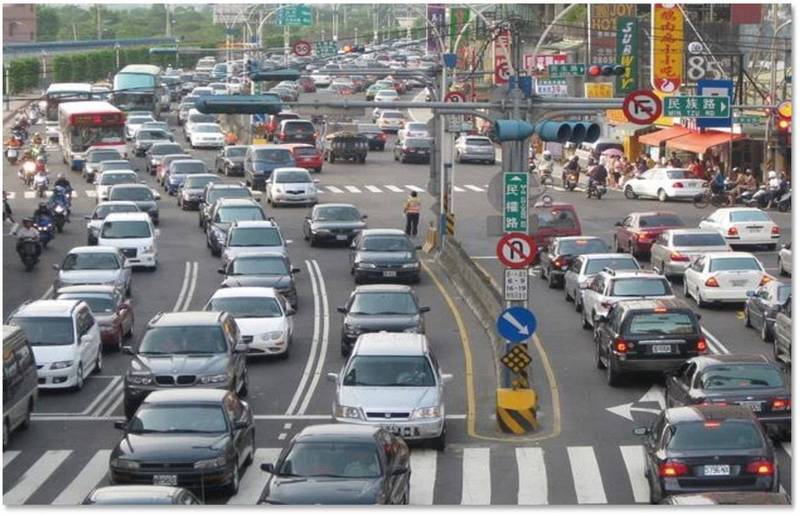 根據汽車公會統計，買氣未見明顯回溫。 圖：翻攝自新北市政府工務局 