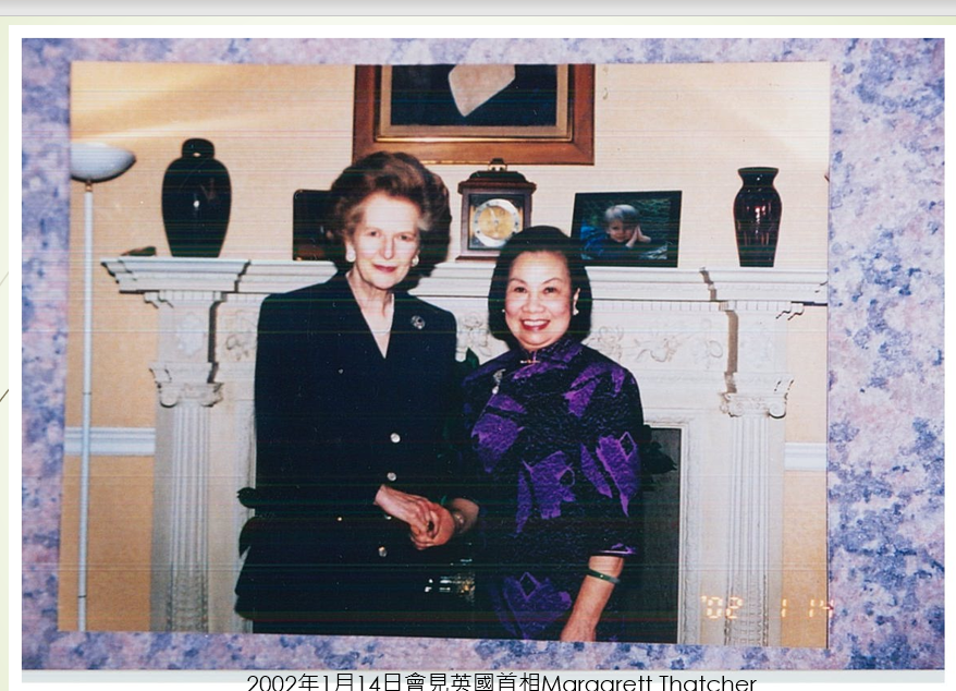 2002年1月14日見英國首相。圖:婦聯會提供 2002年1月14日見英國首相。圖:婦聯會提供