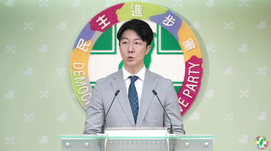 民進黨發言人吳崢表示，洪健益在政論節目上發言與事實不符，賴清德從未與罷免領銜人、罷免團體開會。 圖：擷自直播畫面 