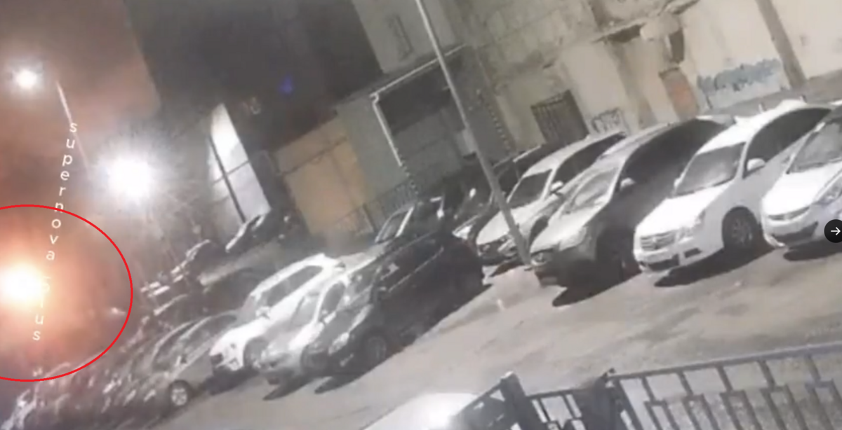  烏克蘭國防部總情報局出動無人機對薩馬拉州新庫伊比雪夫斯克煉油廠的倉庫進行了襲擊。 圖：翻測自 rainbow7852 X 帳號 