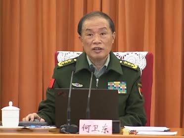 10 月份，包括中國二號人物何衛東在內的八名高級將領因貪污指控被開除。何衛東曾任中央軍委職務，中央軍委是中國最高軍事指揮機構。 圖：截自「x」@SonodaHiroki 