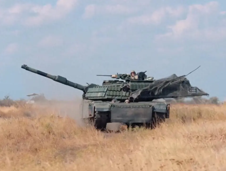 M1A1 艾布拉姆斯坦克。 圖：截自騰訊網