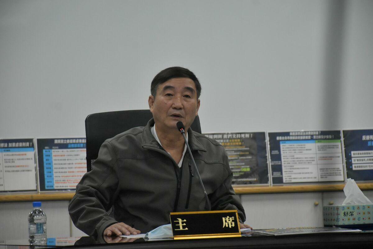 記者會由黨團書記長曾義雄主持。   圖：孫家銘攝