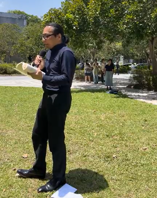  政大政治系教授葉浩認為，校園是社會中最開放、最能容納多元對話的空間，因此更應成為民主政治發展的沃土，而非以「行政中立」之名，消除學生公民意識、壓抑表達與參與。 圖：翻攝政大野火陣線臉書 