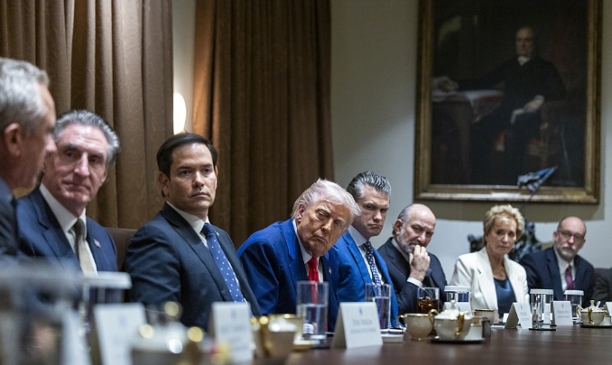 美國總統川普(左四)主持內閣會議。( 示意圖 ) 圖 : 翻攝自 IC Photo