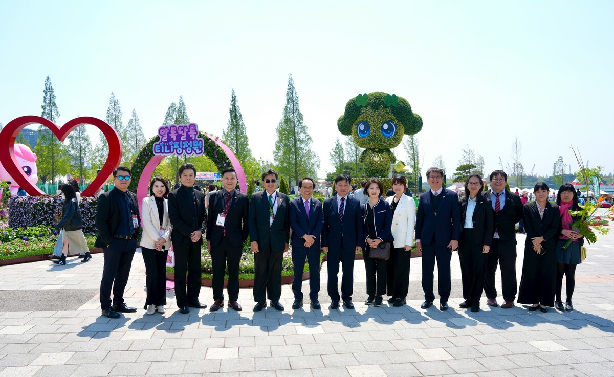 訪團參觀韓國最大型花卉慶典「高陽國際花卉博覽會」。   圖：高雄市政府/提供