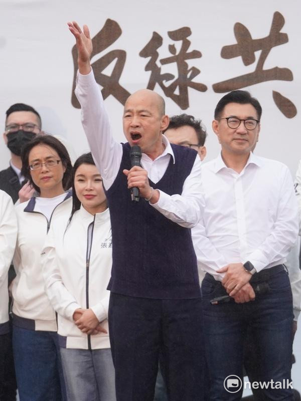 立法院長韓國瑜出席藍白426「反綠共、戰獨裁」活動。   圖：張良一 / 攝