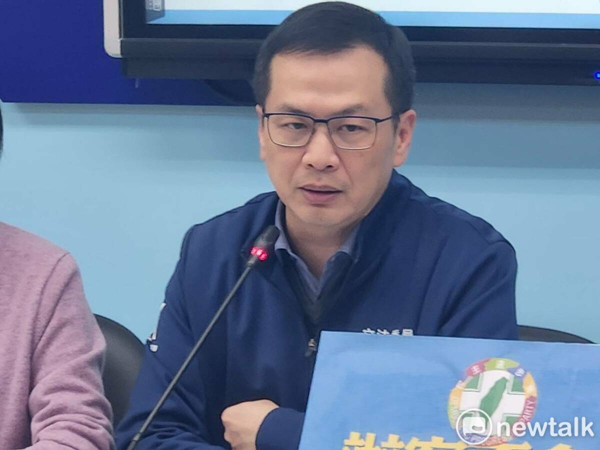 國民黨立委羅智強展開「大安100講」與舉辦客廳會來應對大罷免。   圖：黃建豪／攝（資料照）