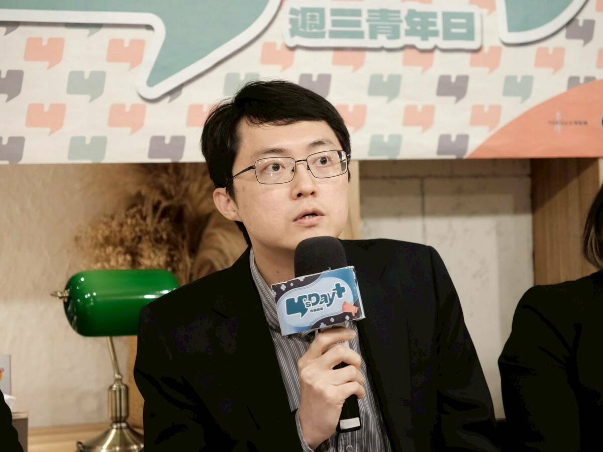 政治大學國家發展研究所副教授黃兆年。   圖：Y’s Day「週三青年日」提供