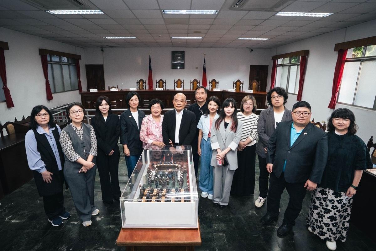  蘇貞昌難以忘記家屬們悲傷焦慮的神情 圖：蘇巧慧辦公室提供 