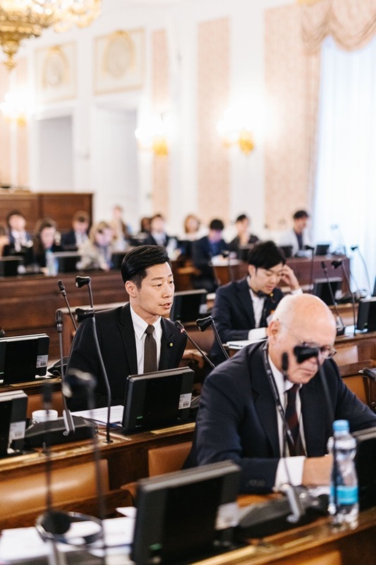  林昶佐與家人討論過後出任駐芬蘭代表，並決定繼續向前進。 圖：翻攝自林昶佐臉書 