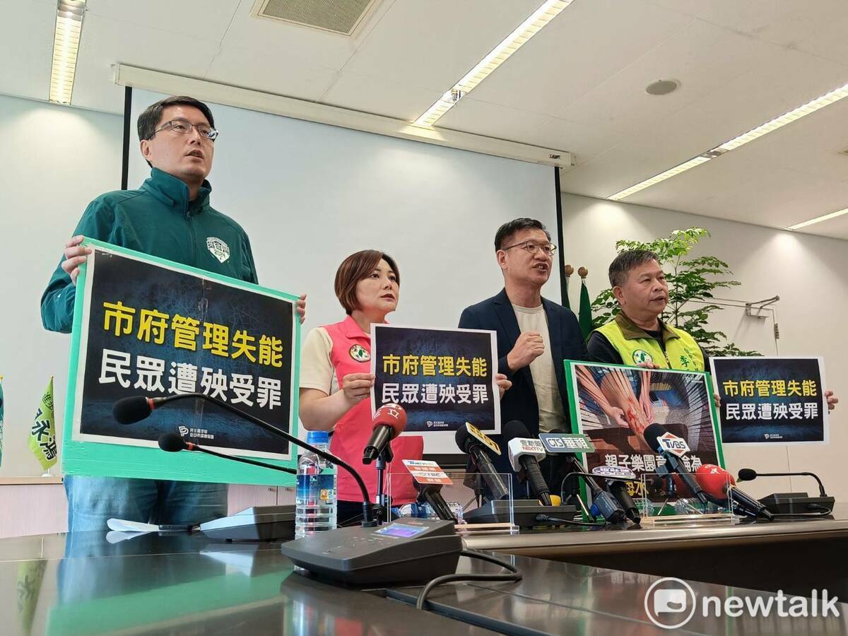 台中市議會民進黨團要求市府立刻對此事件做出全面調查，公開說明該標案的施工過程，並全面清查海灘上的尖銳物品，停止讓更多無辜市民在毫無防備的情況下受傷。   圖：唐復年/攝