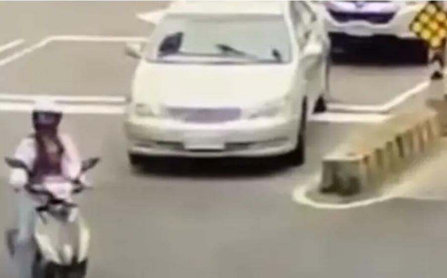三峽重大車禍！78歲翁撞人掀「高齡禁駕」論戰  招名威：單純個案不應禁全體