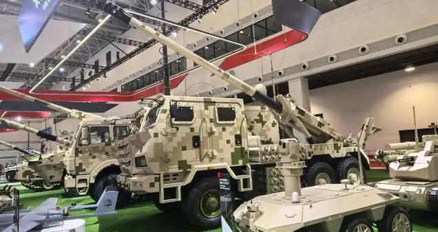 特別是中國製SH-15 型 155 毫米卡車炮的引進，使巴軍在高原山地的克什米爾前線獲得明顯砲戰優勢。 圖:翻攝自優雅隨和老泰勒