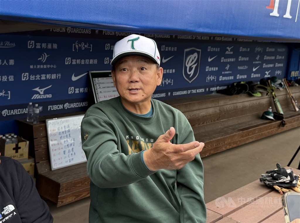 妨礙跑壘屬主觀認定 洪一中：就看球員臨場反應