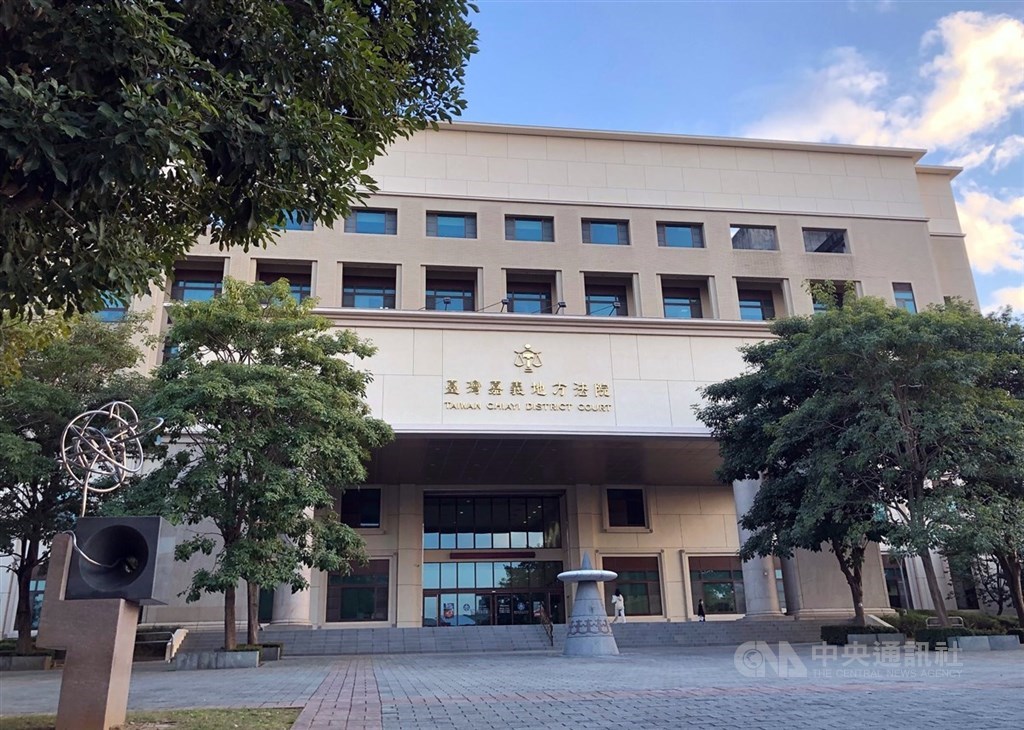 嘉義男為找前妻侵入化工廠遭提告 疑報復涉縱火燒廠