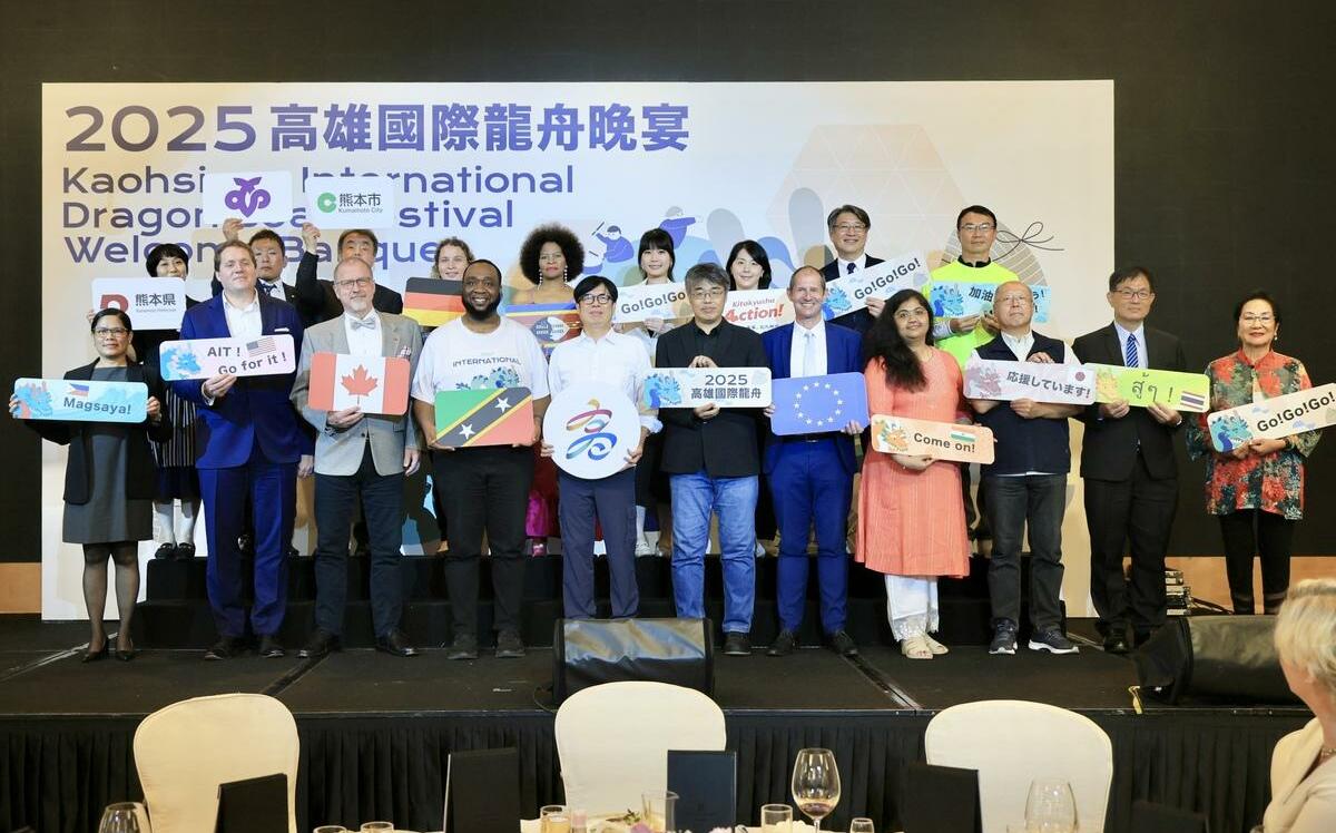 高雄端午嘉年華吸逾22萬人次  健身工廠抱走30萬冠軍獎金  