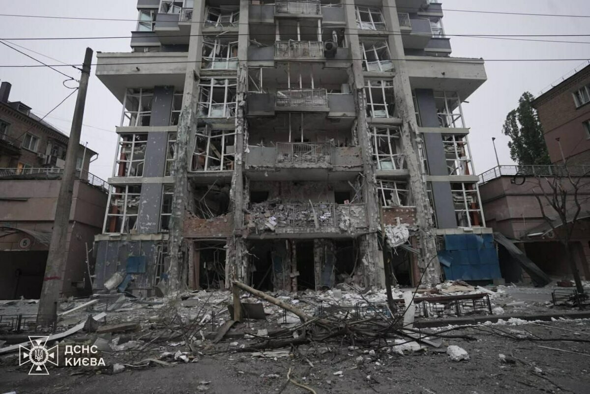  近日俄軍接連打擊烏克蘭城市，不僅是基輔市，蘇梅、紅軍城等地都再次遭到重擊。 圖：翻攝自 NoelReports 