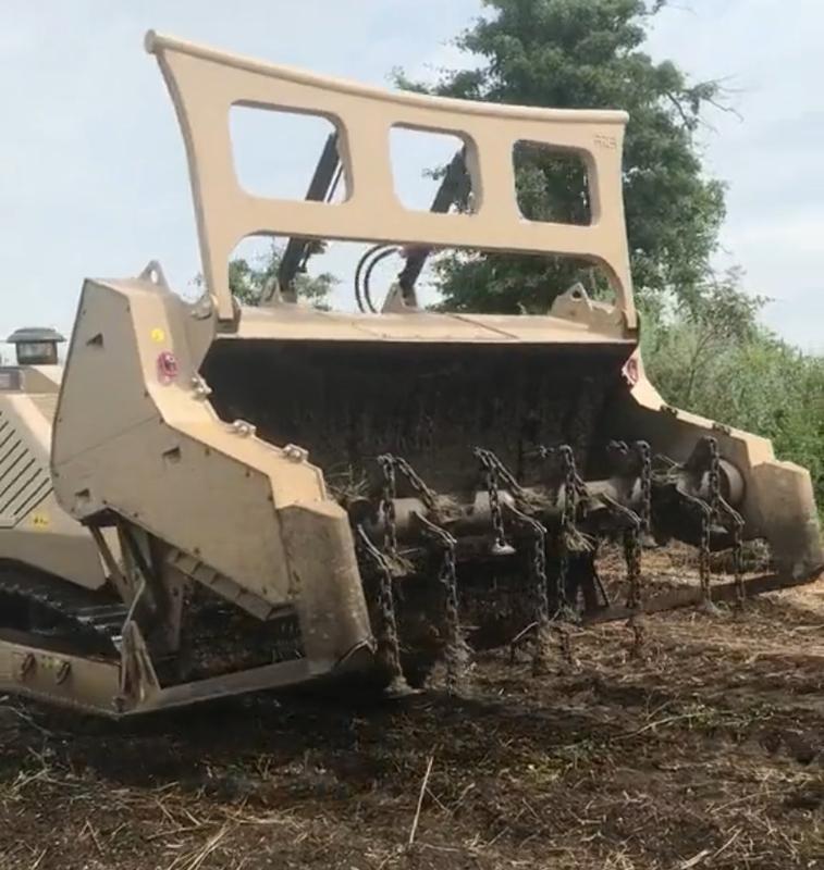  「GCS-200」遙控除雷機。 圖：翻攝自 X 