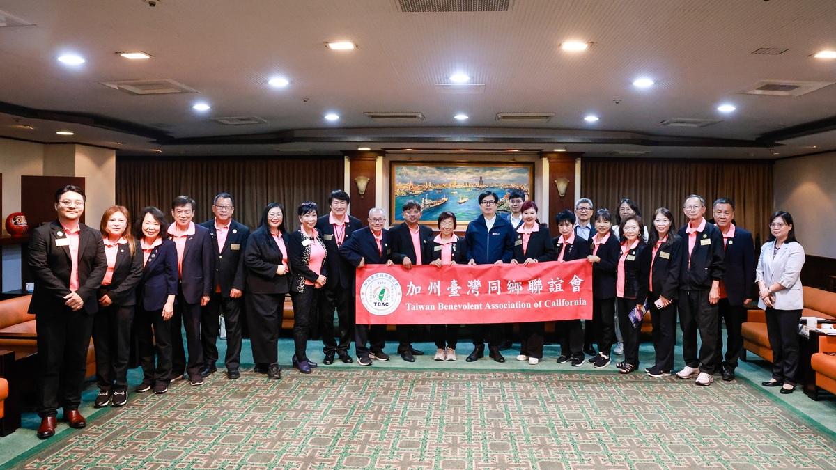 加州台灣同鄉聯誼會一行拜會高雄市政府。   圖：高雄市政府/提供