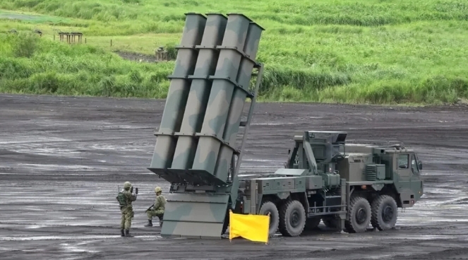  日本自衛隊六聯裝的12式反艦導彈發射車。 圖 : 翻攝自樞密院十號 