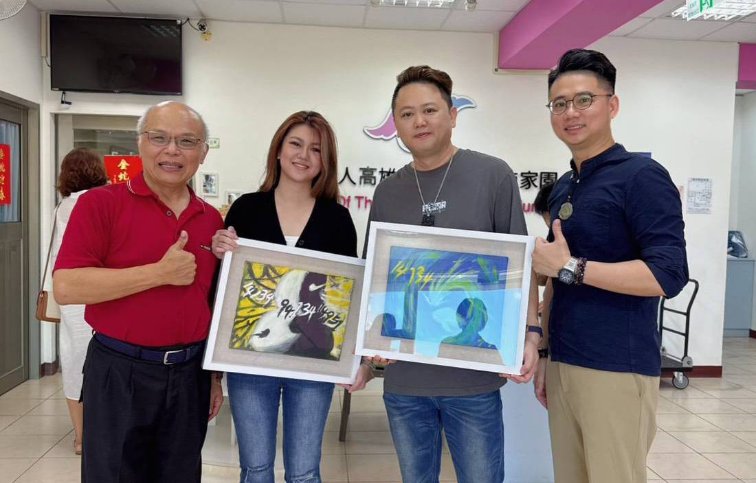 陳紹崇(左一)感謝盧韋霖(右二)、逄凱婷(左二)、劉柱均(右一)的善行。 圖:孫家銘翻攝