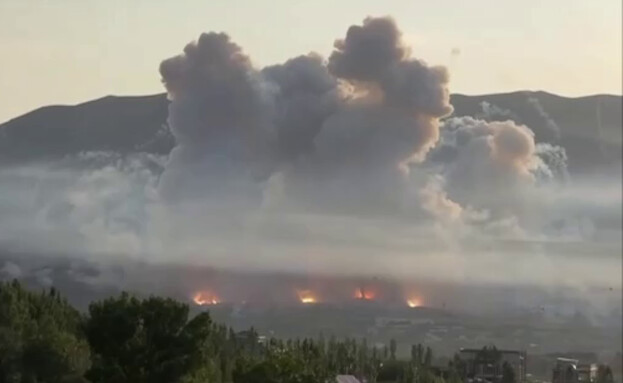  以色列空軍近日突襲伊朗多處關鍵軍事與核設施，多地發生大爆炸。 圖：翻攝自 X 