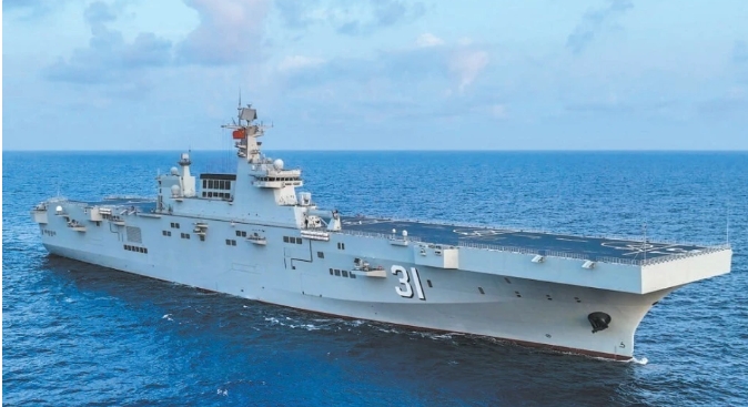  中國國產 075 兩棲攻擊艦。 圖 : 翻攝自軍武大V 