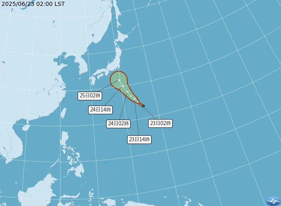 太平洋上熱帶性低氣壓（TD03）最快今日將增強為輕度颱風「聖帕」。   圖：氣象署提供