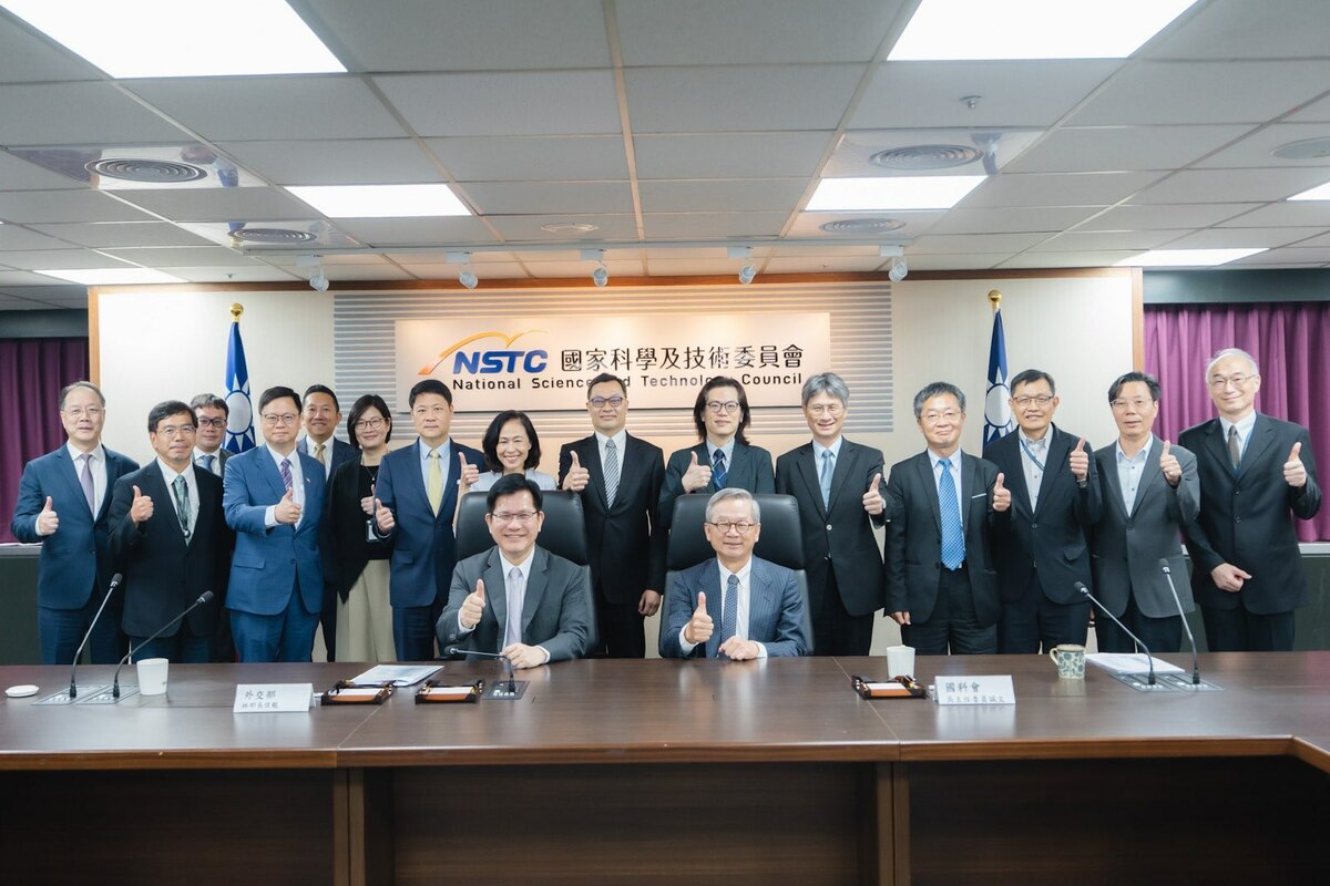 外交部、國科會雙首長會議。   圖：外交部／提供