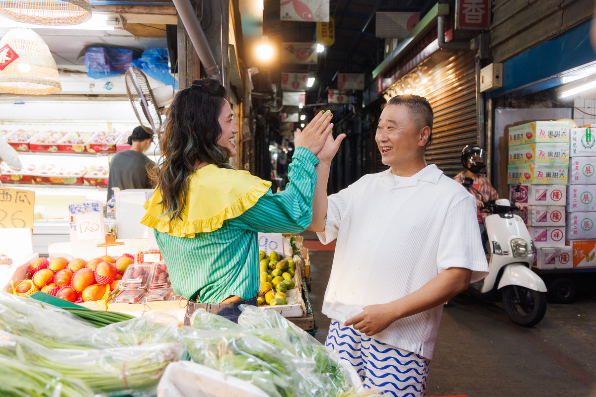  陳念琴、邰智源演出2025總統盃宣傳影片。 圖：文總提供 