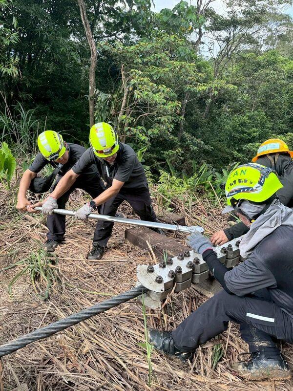 貓空纜車纜索裁剪作業。   圖：台北大眾捷運公司／提供