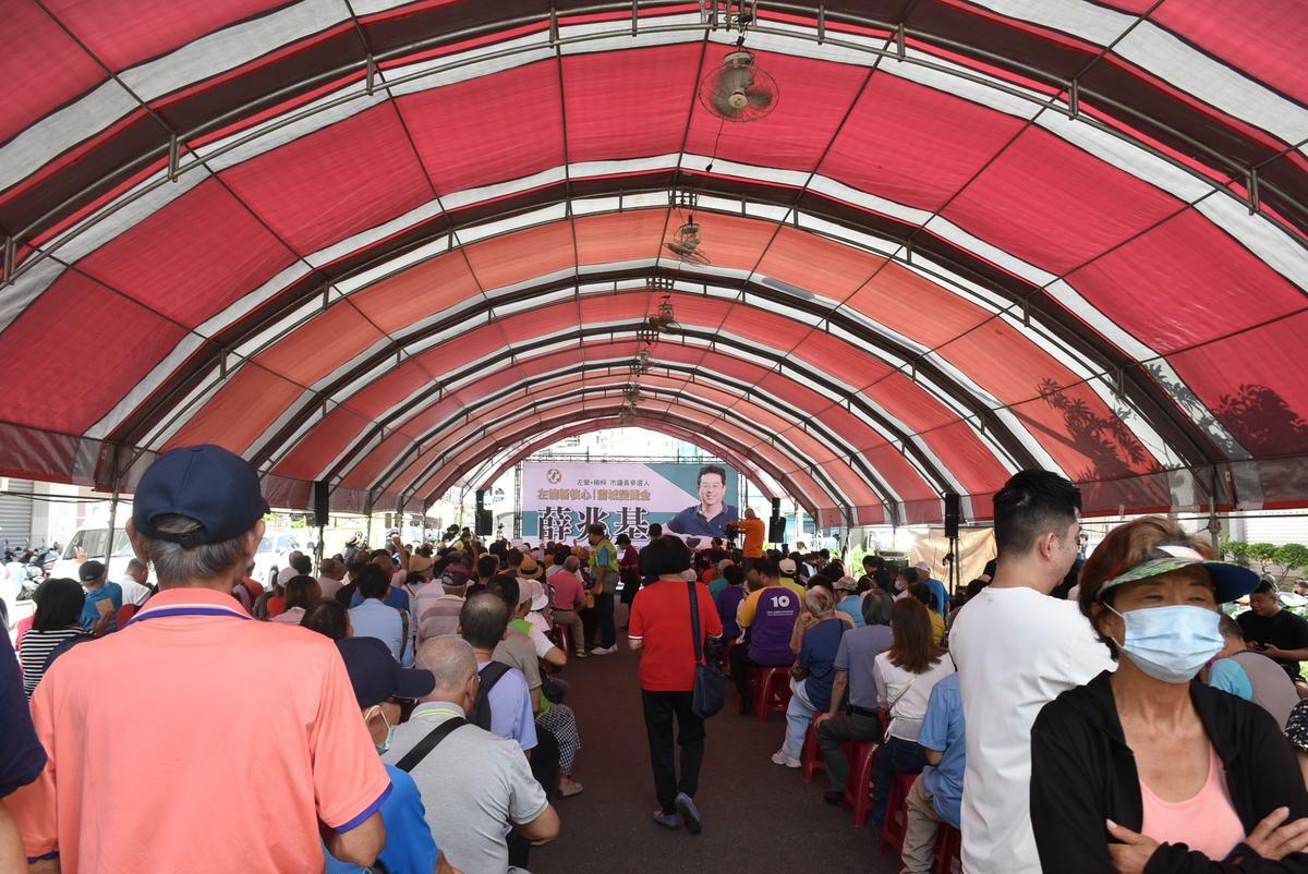 薛兆基競選辦公室成立大會，現場超過千位鄉親到場。   圖：孫家銘攝