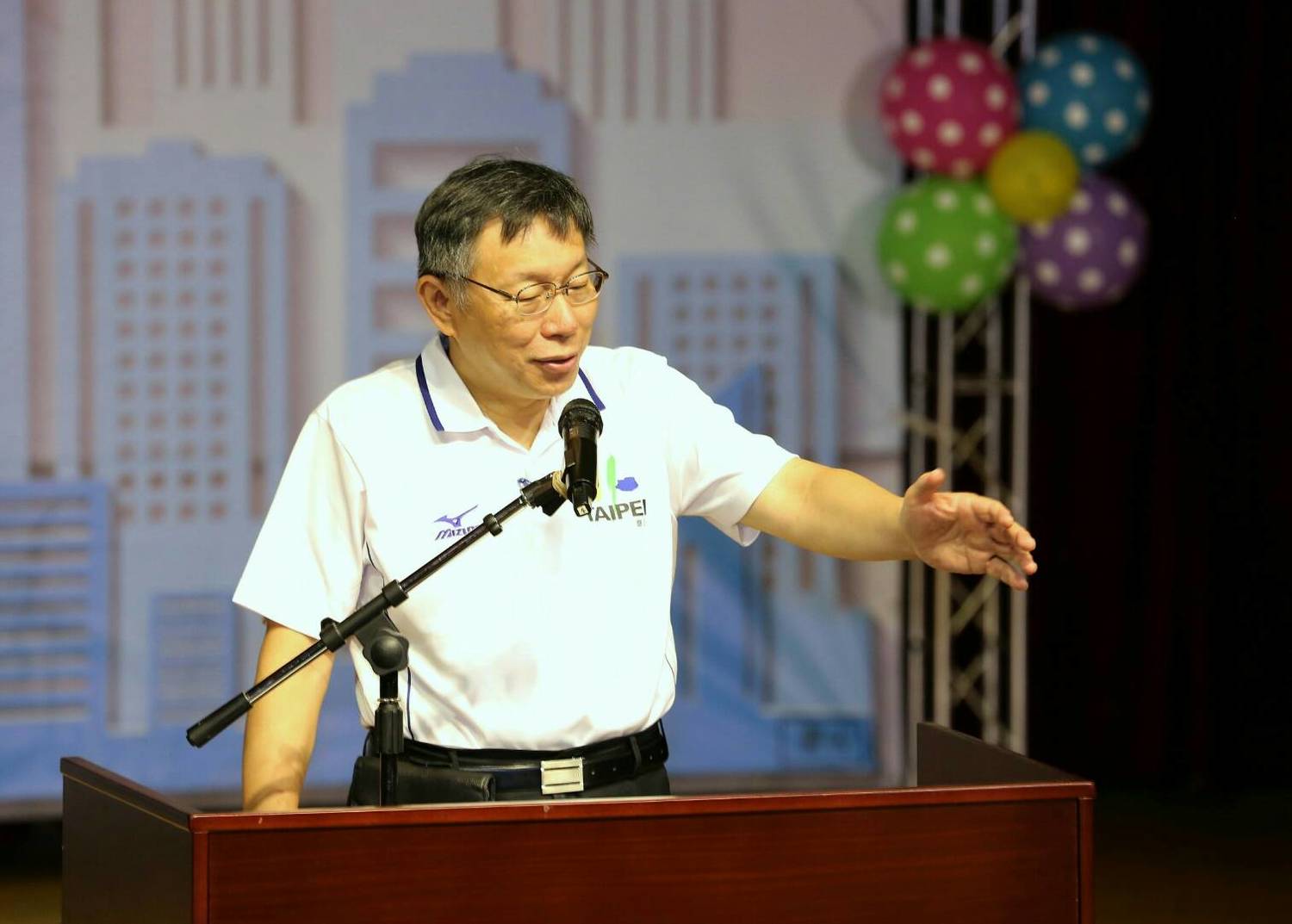 世大運國旗入場爭議王獻極按鈴控告柯文哲 政治 Newtalk新聞 世大運國旗入場爭議王獻極按鈴控告柯文哲 政治 Newtalk新聞
