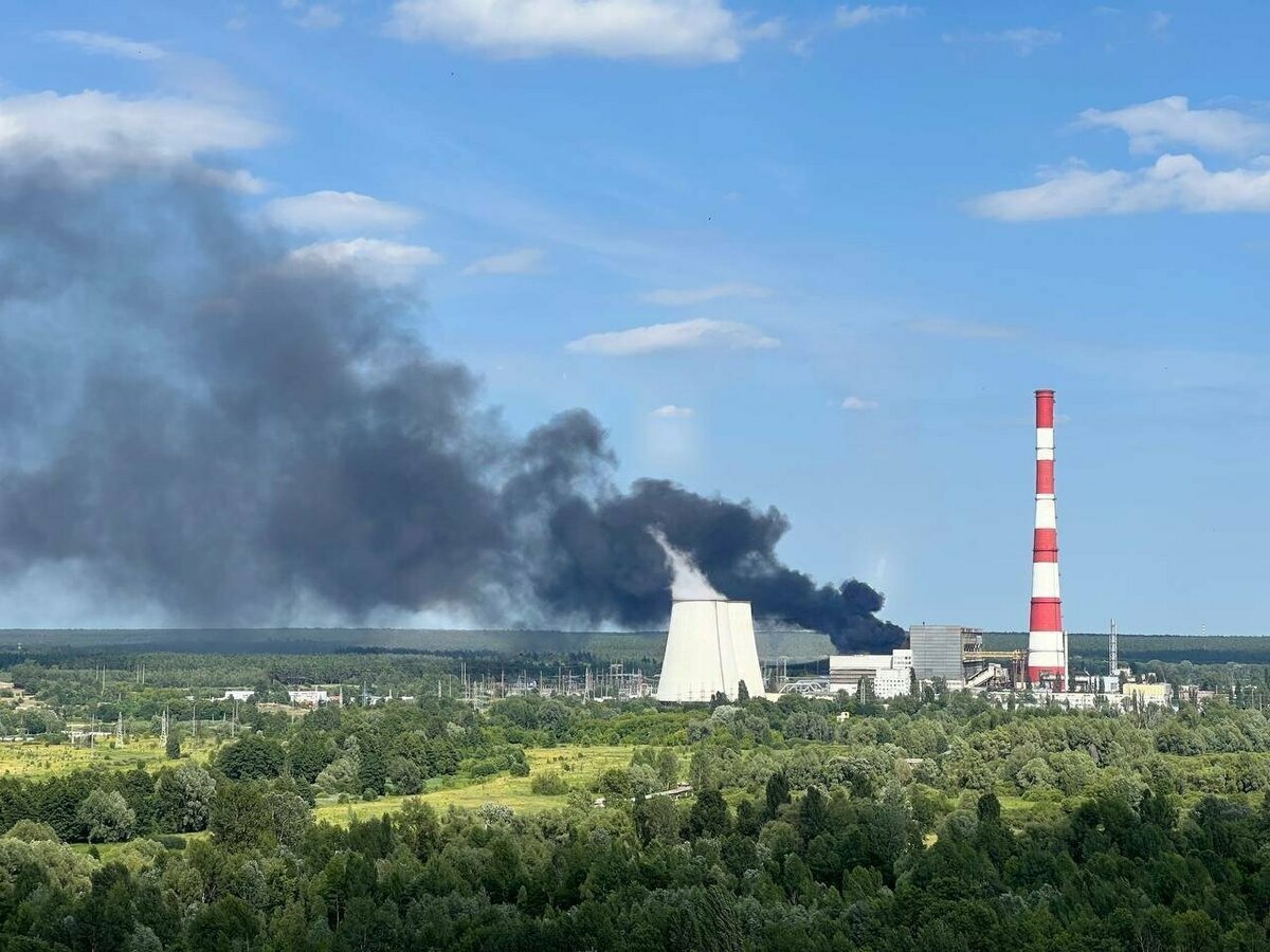 第聶伯羅夫斯基區的 TEC-6 火力發電廠也傳出爆炸，導致當地大規模停電。爆炸發生前，當地曾發布空襲警報。 圖:翻攝自X帳號@NOELreports