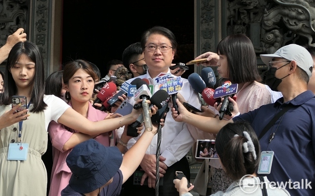 藍反罷喊「再愛我一次」林右昌：恐怖愛人不值得再愛　