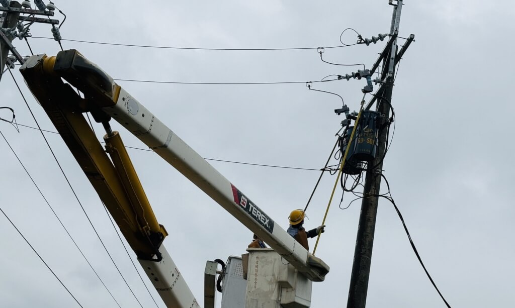 風災後搶修13天　嘉義縣晚間8時全數復電