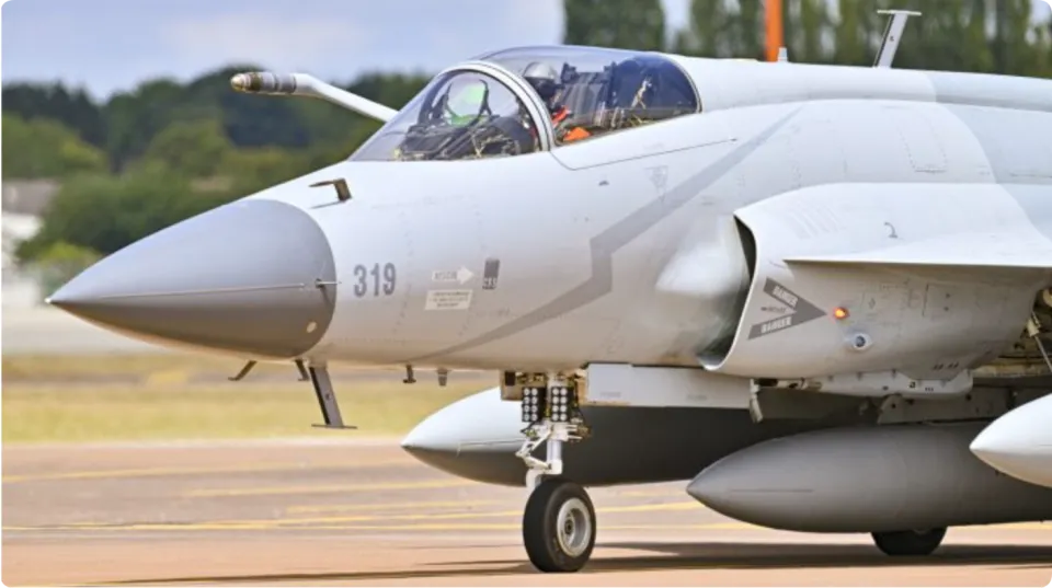  JF-17「雷電」Block III 戰鬥機。 圖：翻攝自《騰訊新聞》 