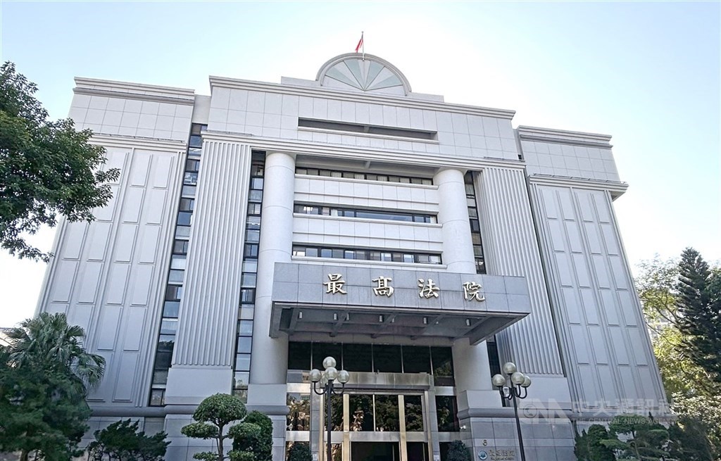 烏坵上士墜坑致腰椎骨折　海軍司令部賠235萬元確定