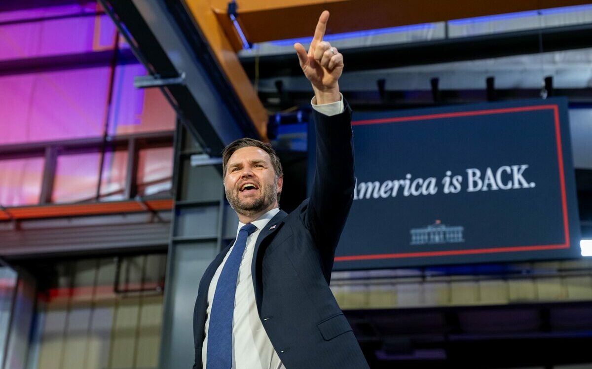 連守護台灣都不會答 萬斯斥責AOC「太丟臉」