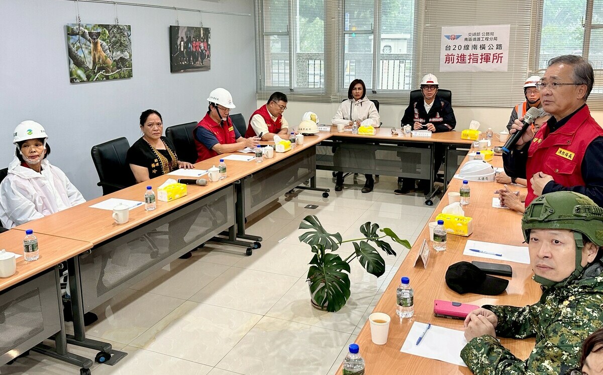 高市府設六龜寶來前進指揮所  陳其邁勘災提4大應變指示