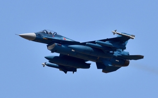 中2航母「遠海實戰演訓」挑釁! 日F-2戰機「針對性」演練「反航母攻擊」